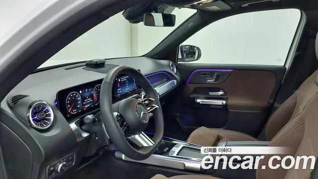 Mercedes-Benz GLB-Class — Фото автомобиля 13