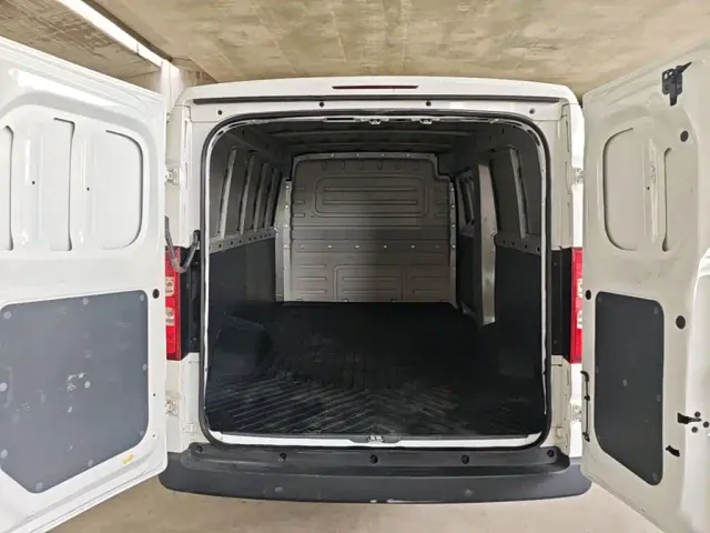 Wuling Yangguang — Фото автомобиля 18
