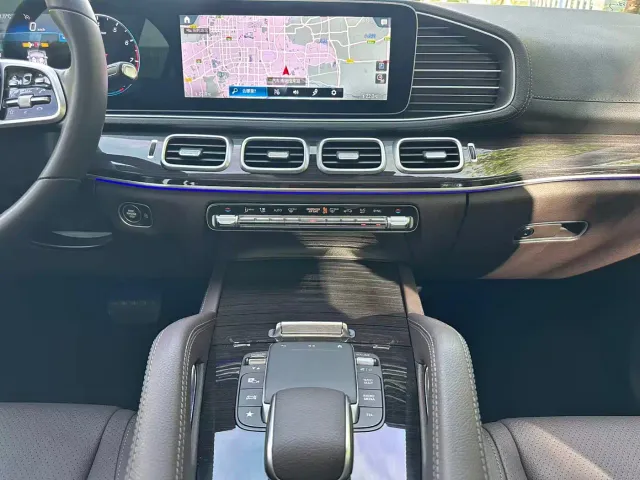 Mercedes-Benz GLE-Class — Фото автомобиля 20