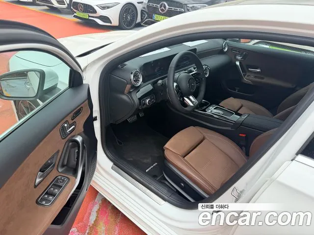 Mercedes-Benz A-Class — Фото автомобиля 3