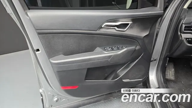 Kia Sportage Sportage 5-е поколение Дизель 2.0 2WD — Фото автомобиля 24