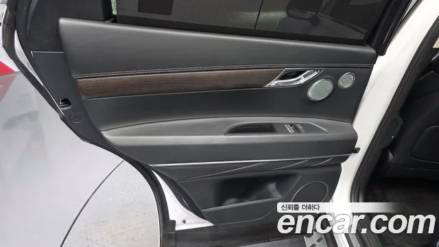 Genesis GV80 2.5T Бензин AWD — Фото автомобиля 5