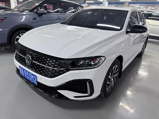 Фотография автомобиля — Volkswagen Lavida