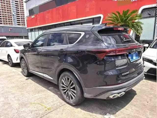 Jetour X70 Plus — Фото автомобиля 3