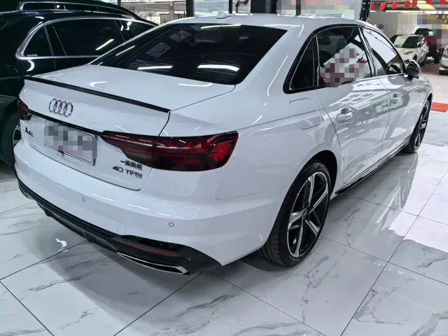 Audi A4L — Фото автомобиля 6