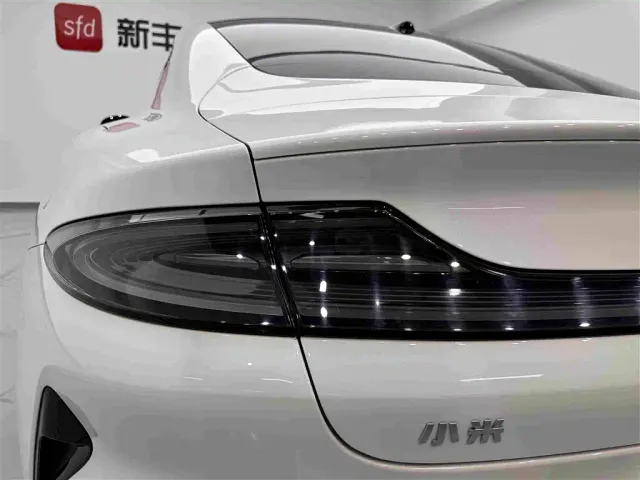 Xiaomi SU7 — Фото автомобиля 25