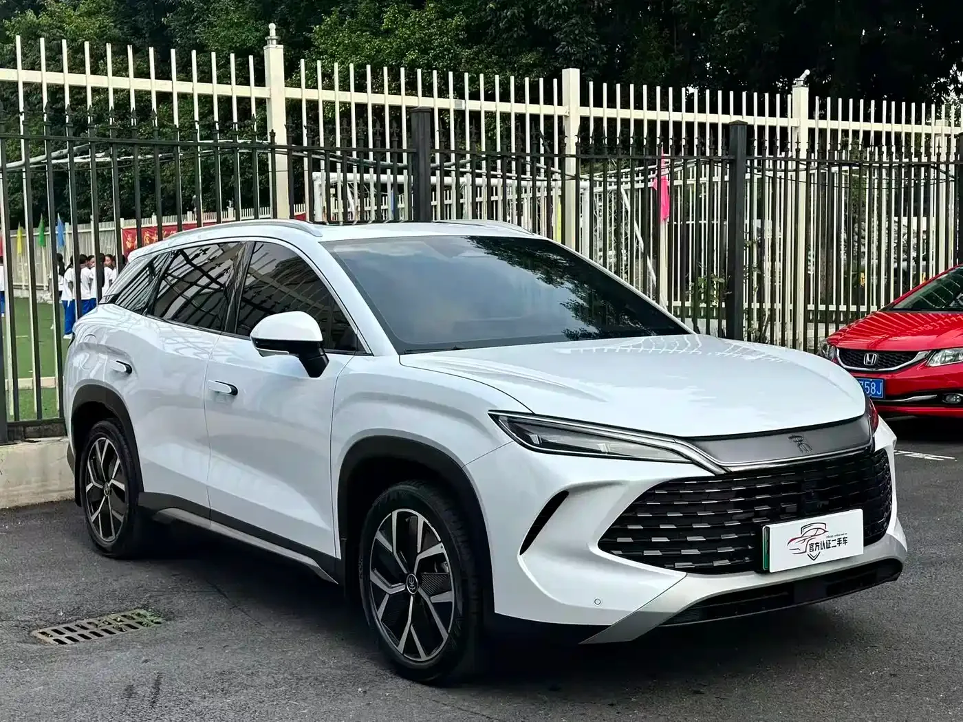 BYD Song L DM-i 2024 160km Superior — Фото автомобиля 3