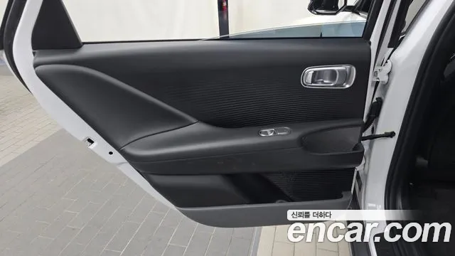 Hyundai Ioniq 6 — Фото автомобиля 14
