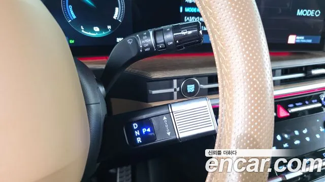 Hyundai Santa Fe — Фото автомобиля 12
