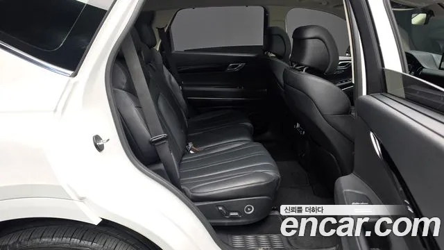 Genesis GV80 — Фото автомобиля 17