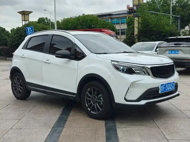 Livan X3 PRO — Фото автомобиля 3
