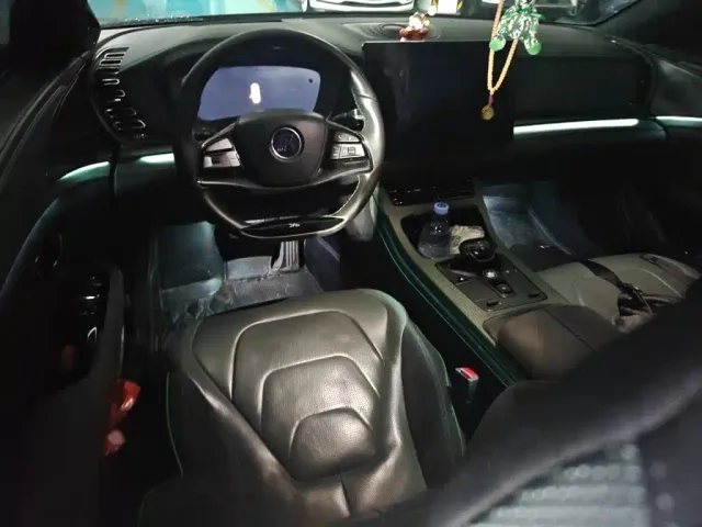 BYD Han — Фото автомобиля 12