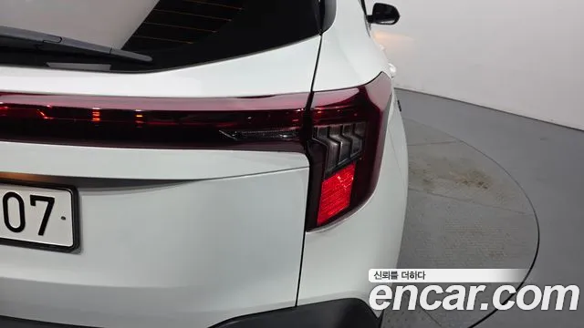 Kia Seltos Новый Seltos Бензин 2.0 2WD — Фото автомобиля 23
