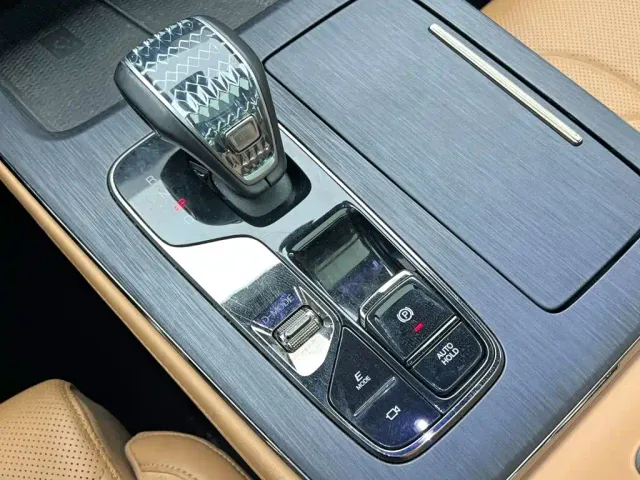 GAC Trumpchi ES9 — Фото автомобиля 19