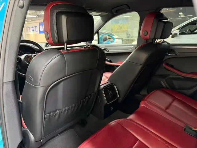 Porsche Macan — Фото автомобиля 6