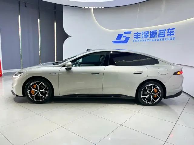 Changan Qiyuan A06 — Фото автомобиля 3