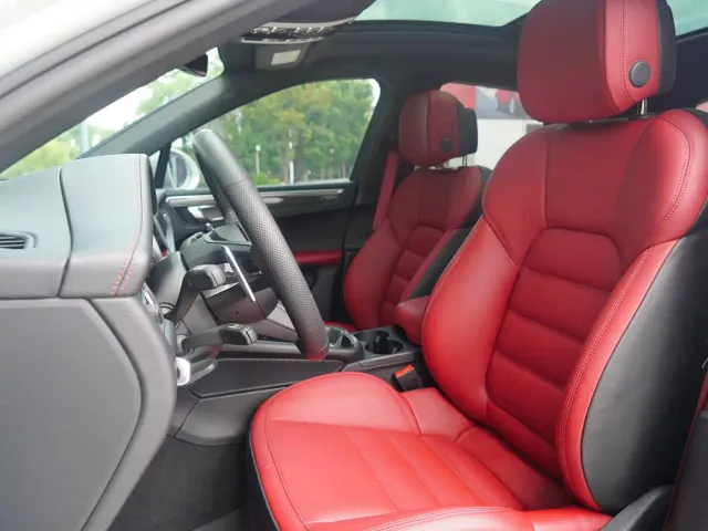 Porsche Macan — Фото автомобиля 4