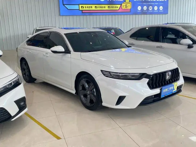 Honda Inspire — Фото автомобиля 3