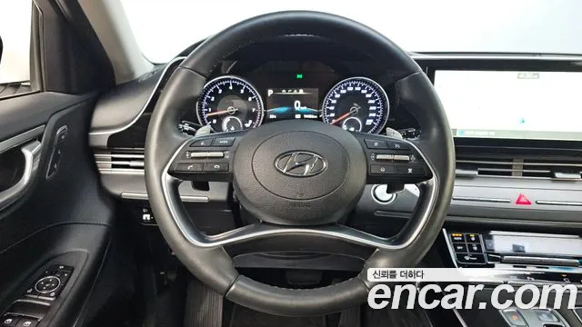 Hyundai Grandeur New — Фото автомобиля 13