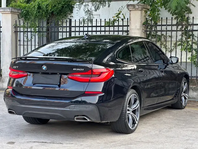 BMW 6 Series Gran Turismo — Фото автомобиля 16