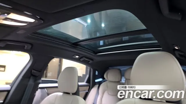 Volvo S90 — Фото автомобиля 18
