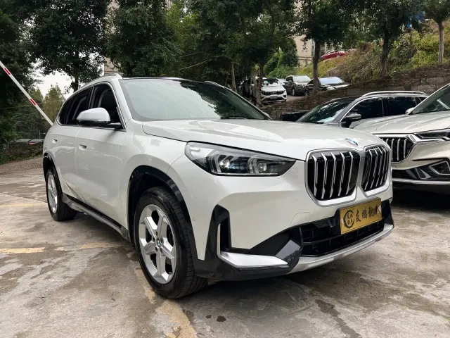 BMW X1 — Фото автомобиля 3