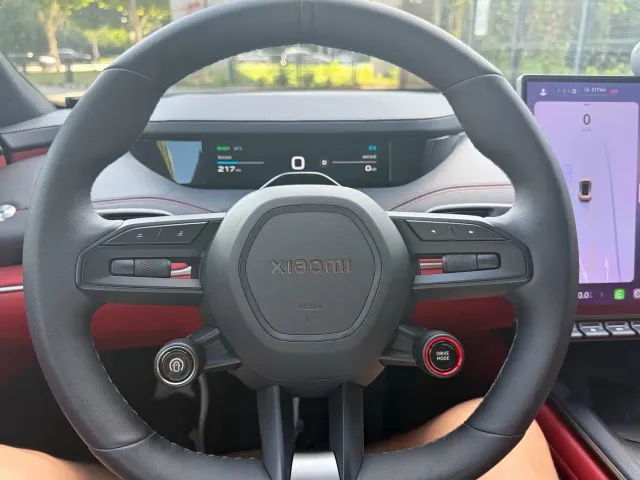 Xiaomi SU7 — Фото автомобиля 14