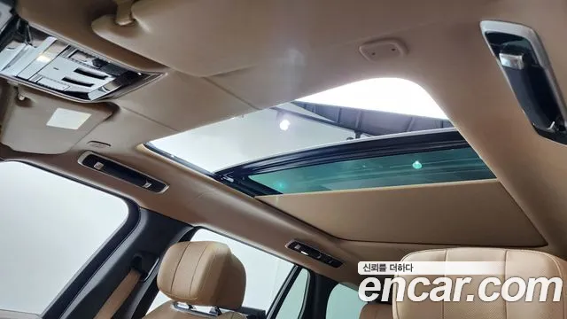 Land Rover Range Rover — Фото автомобиля 14