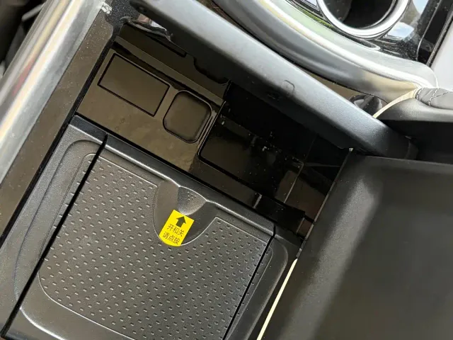 Toyota HIACE — Фото автомобиля 20