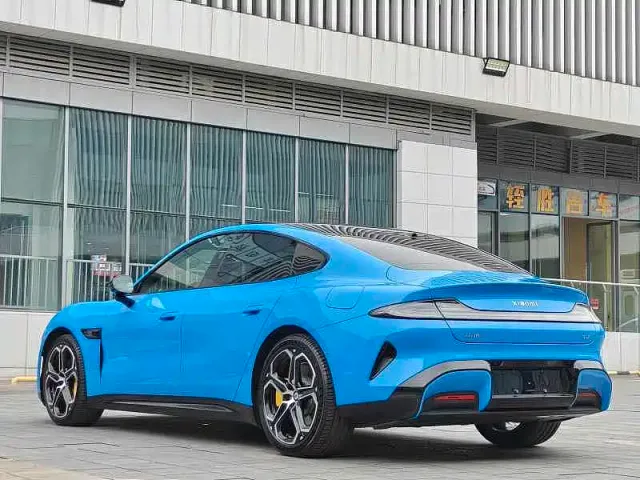 Xiaomi SU7 — Фото автомобиля 7