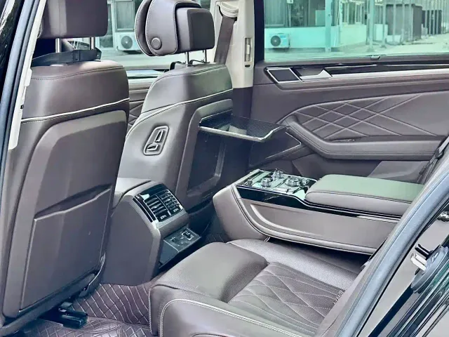 Volkswagen Phideon — Фото автомобиля 7