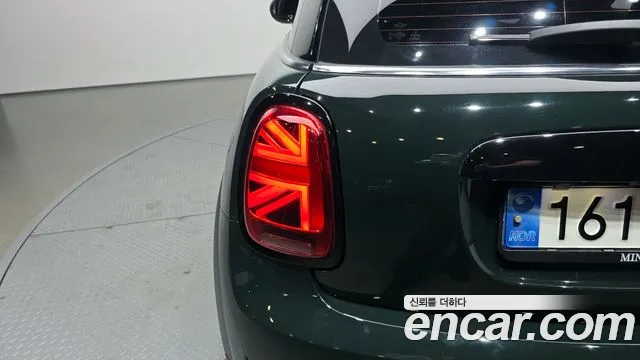 Mini Cooper — Фото автомобиля 17