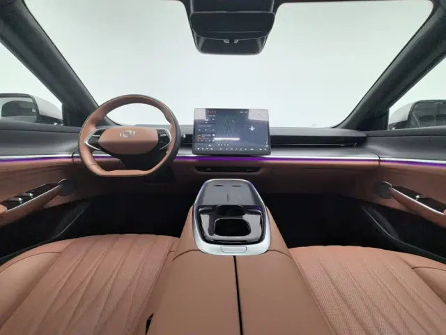 Changan Qiyuan A07 — Фото автомобиля 5
