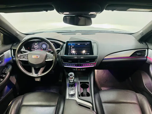 Cadillac CT5 — Фото автомобиля 9