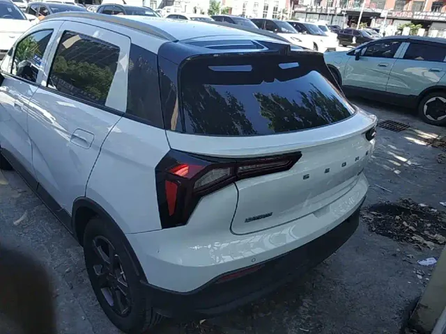 Geely Geometry E Firefly — Фото автомобиля 5
