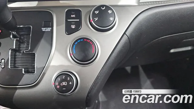 Kia RAY Новый Ray Prestige — Фото автомобиля 20