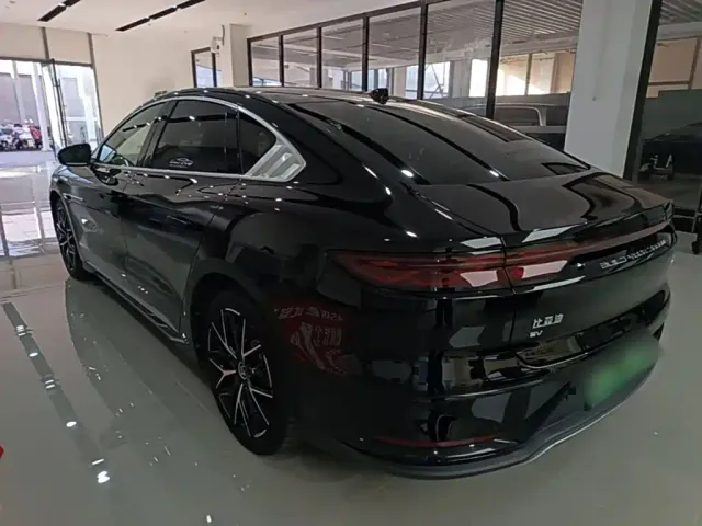 BYD Han — Фото автомобиля 4