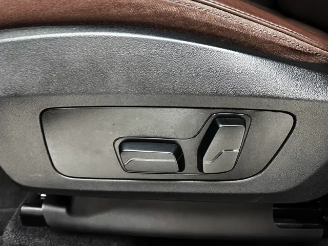 BMW X1 — Фото автомобиля 12