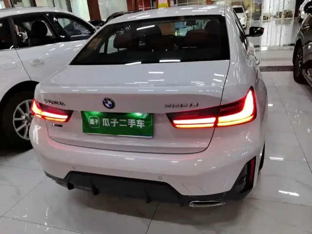 BMW 3 Series — Фото автомобиля 5
