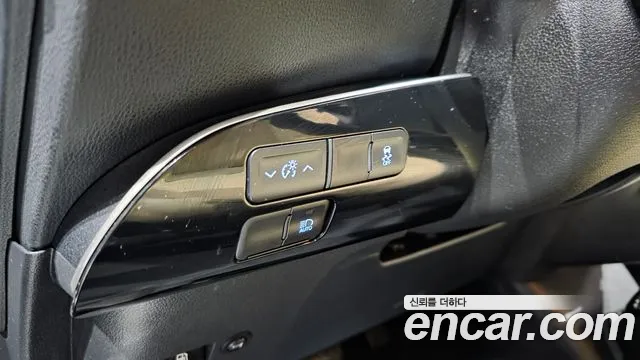 Toyota Prius — Фото автомобиля 13