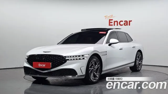 Genesis G90 Бензин 3.5 турбо AWD — Фото автомобиля 8