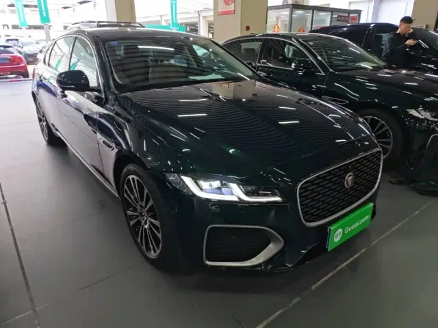 Jaguar XFL — Фото автомобиля 3