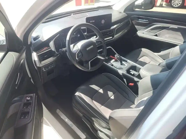 Haval H6 — Фото автомобиля 15