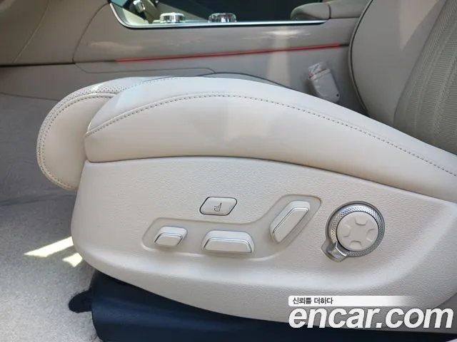 Genesis G80 Бензин 2.5 турбо 2WD — Фото автомобиля 12