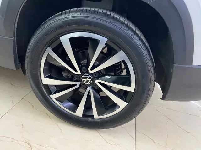 Volkswagen Tharu — Фото автомобиля 11