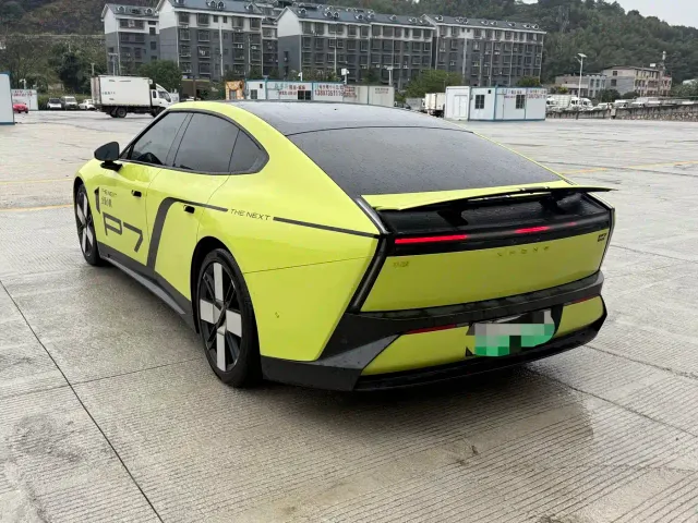 Xpeng P7 — Фото автомобиля 6