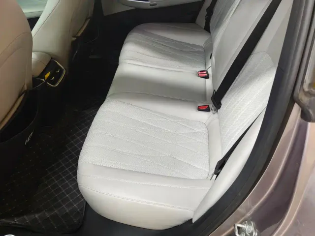 Changan Qiyuan A07 — Фото автомобиля 7