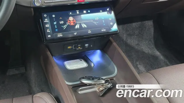 Hyundai Grandeur GN7 — Фото автомобиля 18