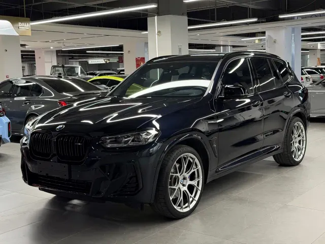 Фотография автомобиля — BMW X3 M40i
