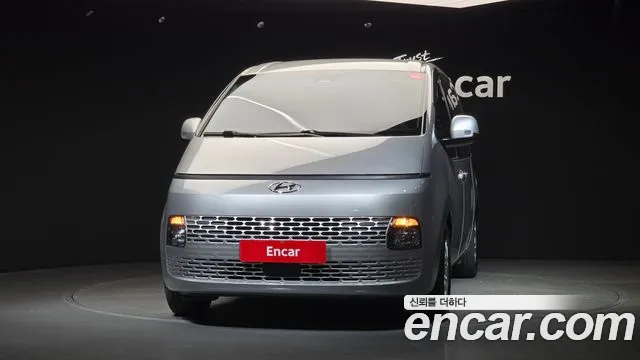 Hyundai Staria — Фото автомобиля 3